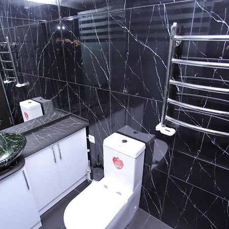 Overlooking Registan Square Luxury 2 Bedrooms Apartment Samarkand Exterior photo